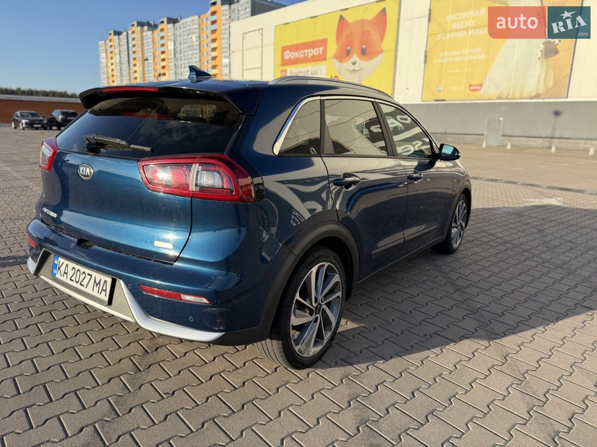 2017 Kia Niro - мініатюра 10