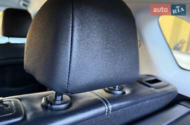 Позашляховик / Кросовер Kia Niro 2021 в 