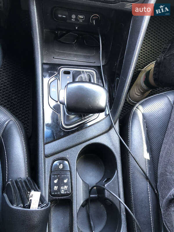 Внедорожник / Кроссовер Kia Niro 2018 в Луцке