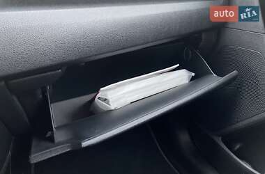 Внедорожник / Кроссовер Kia Niro 2021 в 