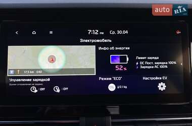 Внедорожник / Кроссовер Kia Niro 2021 в 