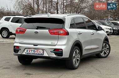 Позашляховик / Кросовер Kia Niro 2019 в 