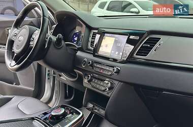 Позашляховик / Кросовер Kia Niro 2019 в 