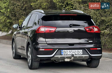 Внедорожник / Кроссовер Kia Niro 2018 в 