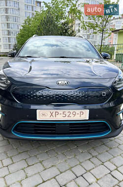 Позашляховик / Кросовер Kia Niro 2019 в 