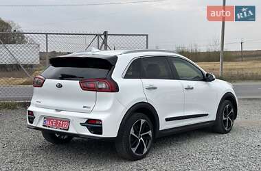 Позашляховик / Кросовер Kia Niro 2019 в 