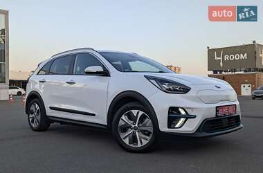 Позашляховик / Кросовер Kia Niro 2020 в 