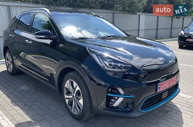 Внедорожник / Кроссовер Kia Niro 2019 в 