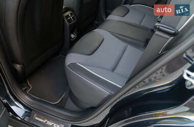 Позашляховик / Кросовер Kia Niro 2021 в 