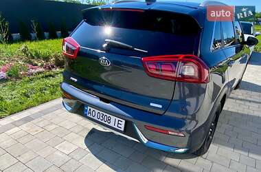 Внедорожник / Кроссовер Kia Niro 2018 в 