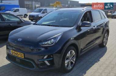 Внедорожник / Кроссовер Kia Niro 2019 в 