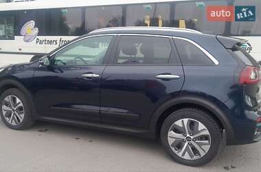 Внедорожник / Кроссовер Kia Niro 2019 в 