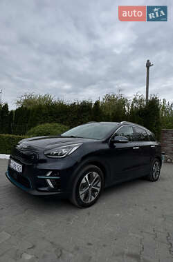 Внедорожник / Кроссовер Kia Niro 2019 в 