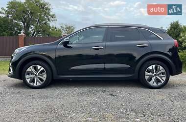 Позашляховик / Кросовер Kia Niro 2019 в 