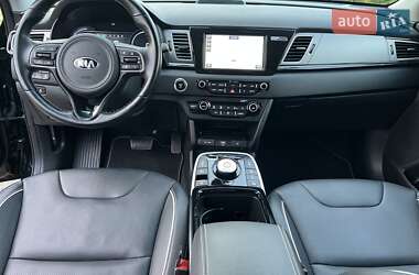 Позашляховик / Кросовер Kia Niro 2019 в 