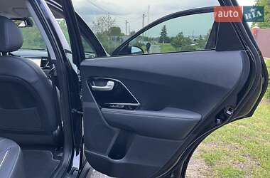 Позашляховик / Кросовер Kia Niro 2019 в 