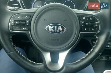 Внедорожник / Кроссовер Kia Niro 2020 в 