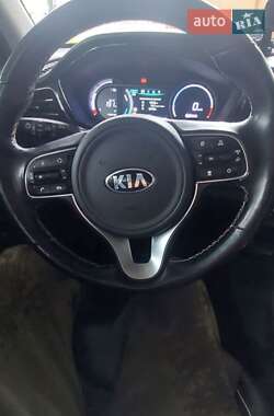Внедорожник / Кроссовер Kia Niro 2020 в 