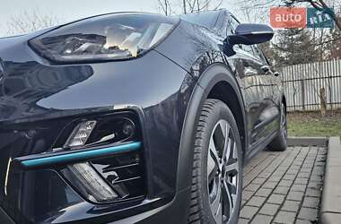 Позашляховик / Кросовер Kia Niro 2020 в 