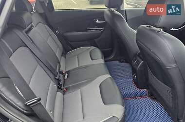 Позашляховик / Кросовер Kia Niro 2020 в 