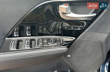Внедорожник / Кроссовер Kia Niro 2020 в 