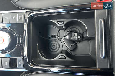 Внедорожник / Кроссовер Kia Niro 2020 в 