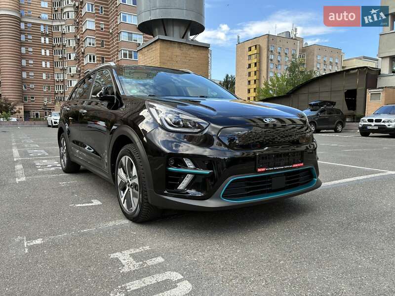 Внедорожник / Кроссовер Kia Niro 2020 в Киеве