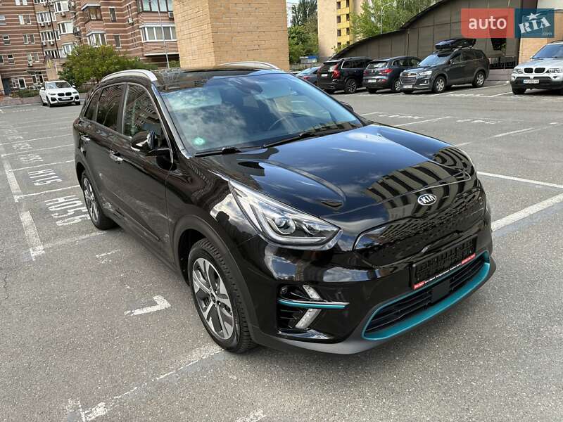 Внедорожник / Кроссовер Kia Niro 2020 в Киеве