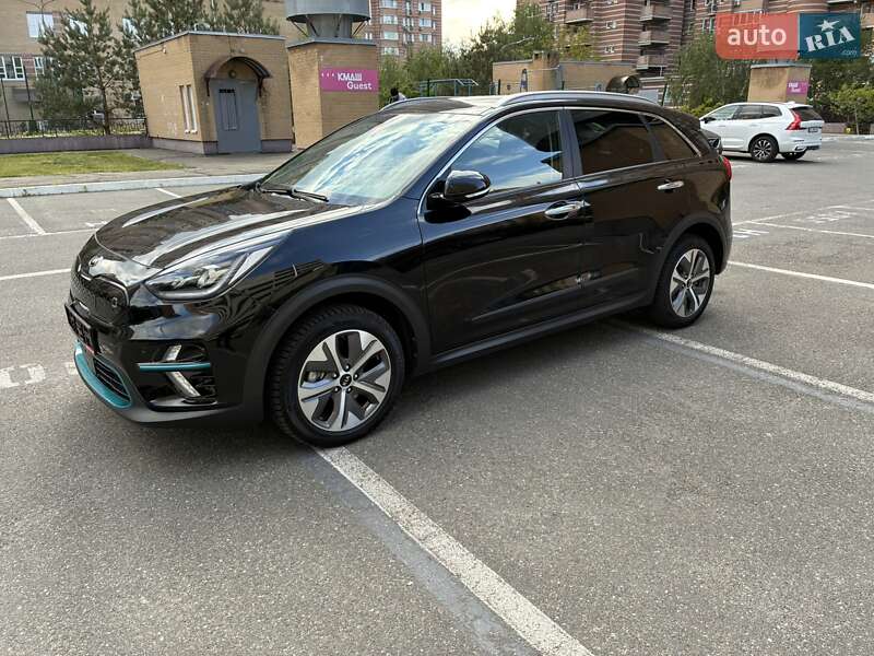 Внедорожник / Кроссовер Kia Niro 2020 в Киеве