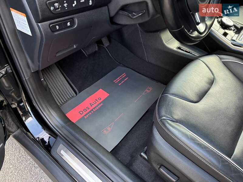 Внедорожник / Кроссовер Kia Niro 2020 в Киеве