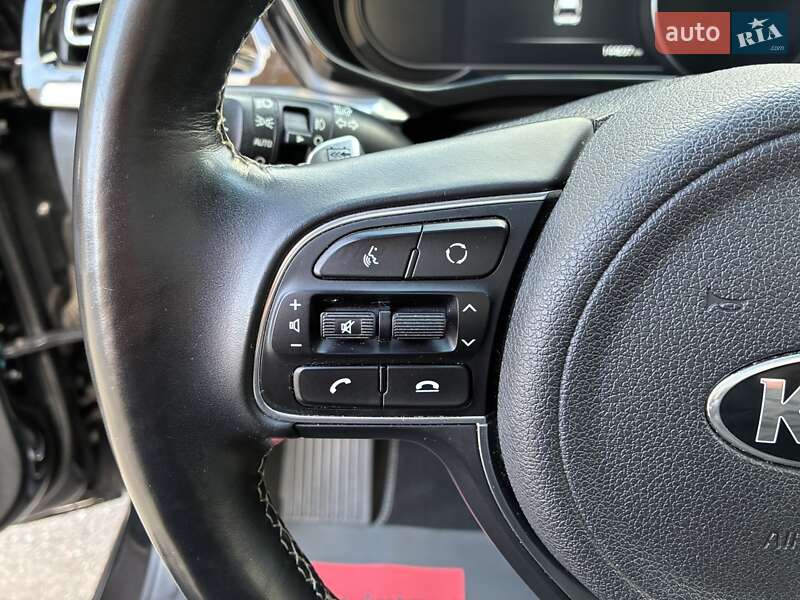Внедорожник / Кроссовер Kia Niro 2020 в Киеве