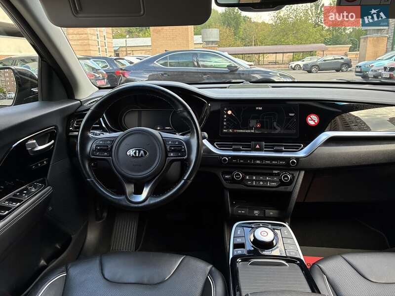 Внедорожник / Кроссовер Kia Niro 2020 в Киеве