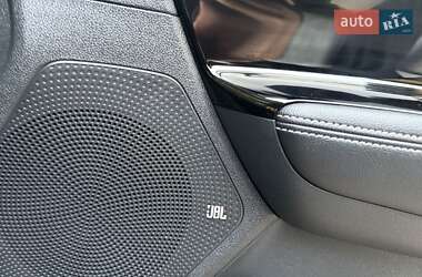 Позашляховик / Кросовер Kia Niro 2020 в 