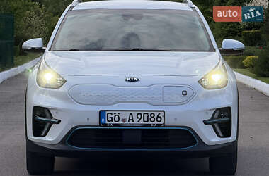 Позашляховик / Кросовер Kia Niro 2021 в 