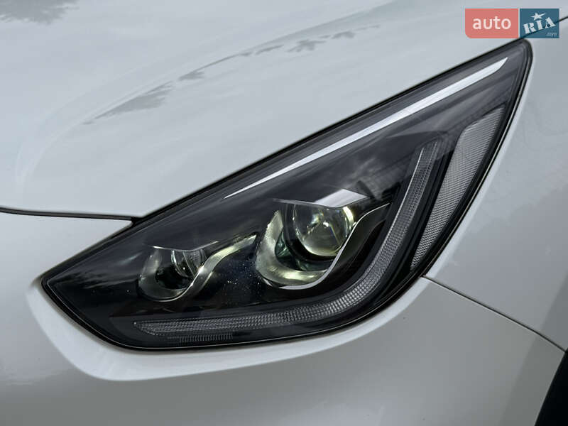 Внедорожник / Кроссовер Kia Niro 2021 в Ровно