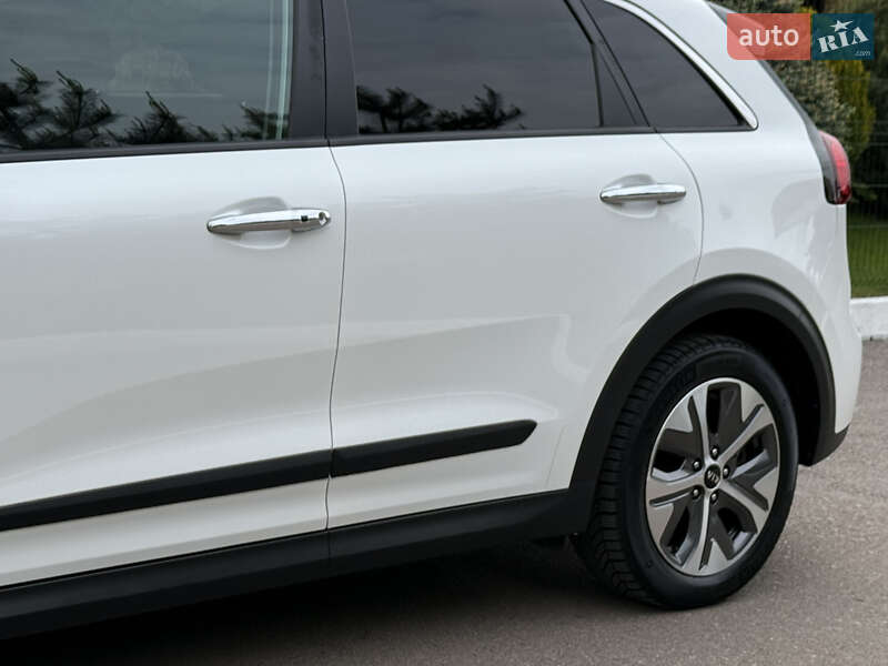 Внедорожник / Кроссовер Kia Niro 2021 в Ровно