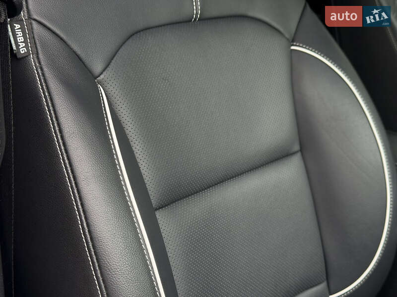 Внедорожник / Кроссовер Kia Niro 2021 в Ровно