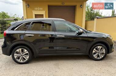 Позашляховик / Кросовер Kia Niro 2021 в 