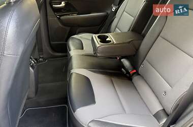 Позашляховик / Кросовер Kia Niro 2021 в 
