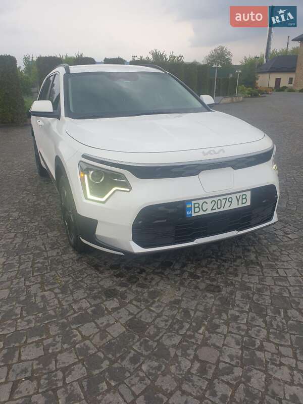 Внедорожник / Кроссовер Kia Niro 2023 в Львове