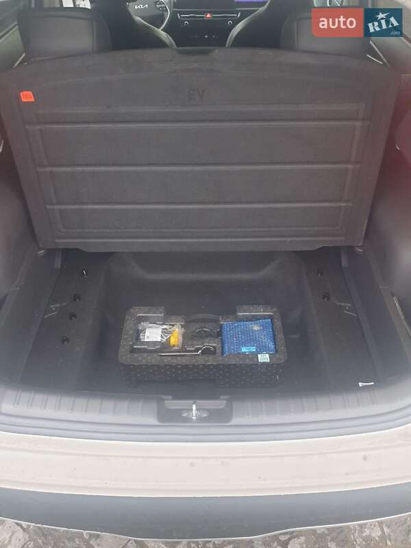 Внедорожник / Кроссовер Kia Niro 2023 в Львове
