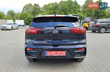 Позашляховик / Кросовер Kia Niro 2021 в 