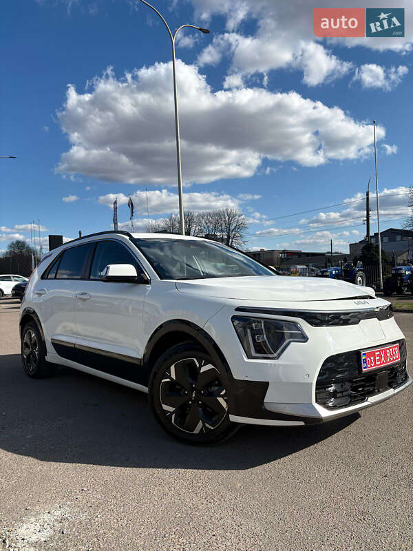 Внедорожник / Кроссовер Kia Niro 2023 в 