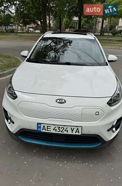 Позашляховик / Кросовер Kia Niro 2020 в Дніпрі