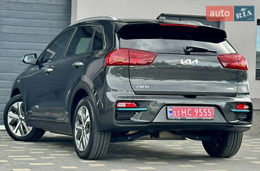 Внедорожник / Кроссовер Kia Niro 2022 в 