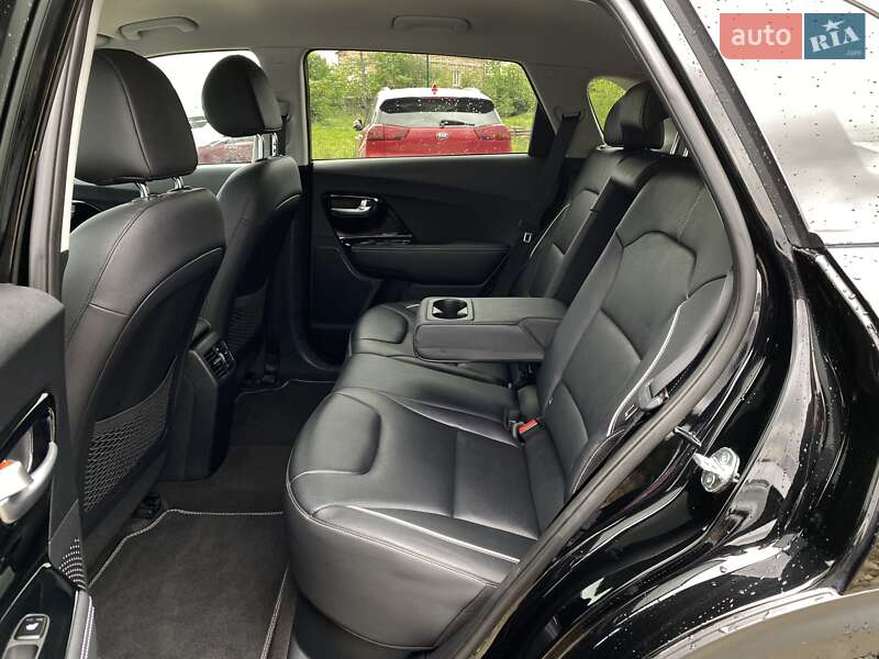 Позашляховик / Кросовер Kia Niro 2021 в Львові