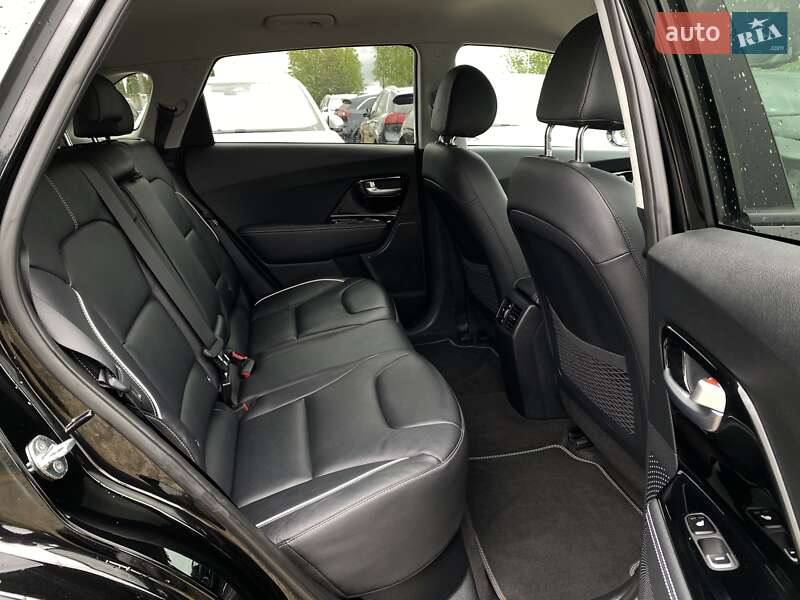 Позашляховик / Кросовер Kia Niro 2021 в Львові