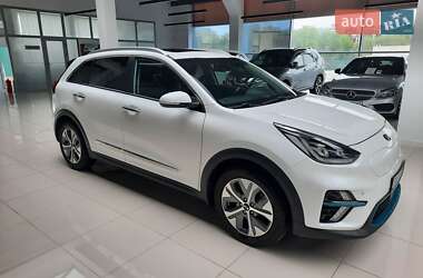 Внедорожник / Кроссовер Kia Niro 2020 в Хмельницком