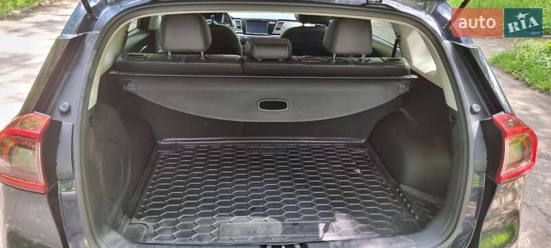 Позашляховик / Кросовер Kia Niro 2019 в Хмельницькому фото 22 Позашляховик / Кросовер Kia Niro 2019 в Хмельницькому