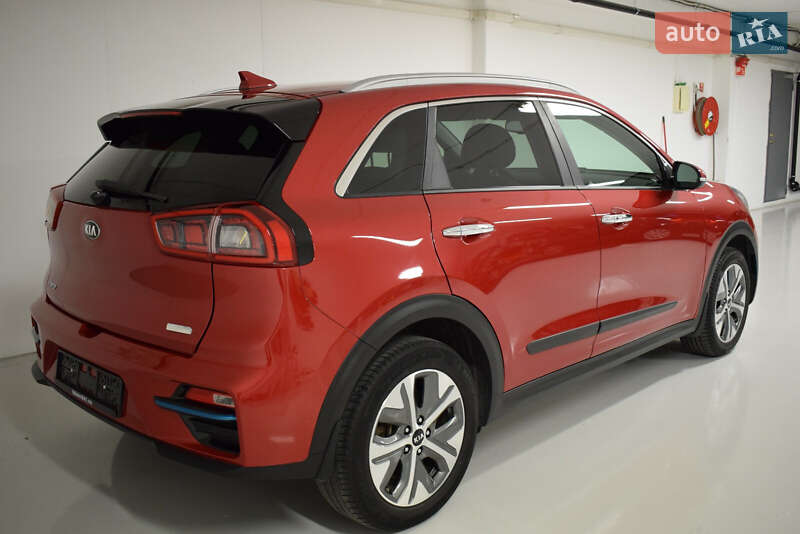 Позашляховик / Кросовер Kia Niro 2019 в Києві